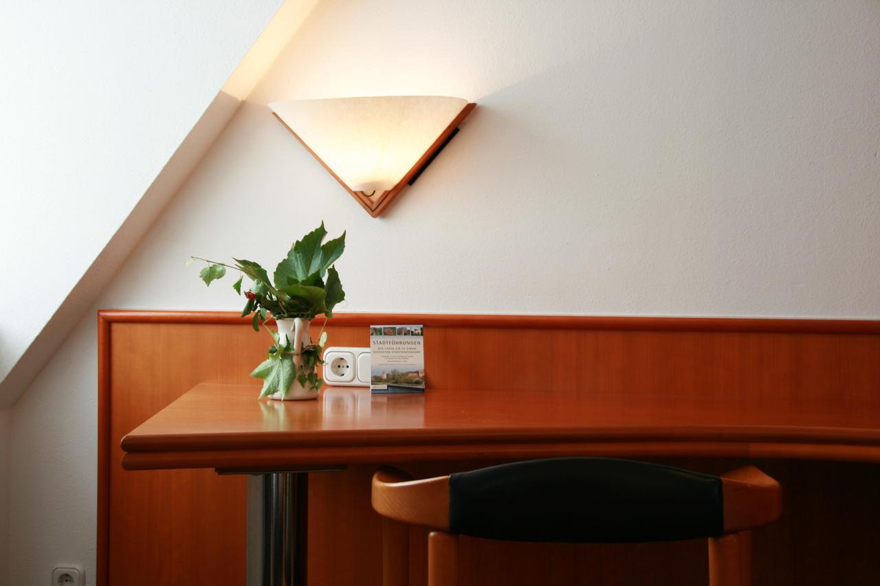 Altstadthotel Brauereigasthof Winkler Берхинг Екстериор снимка