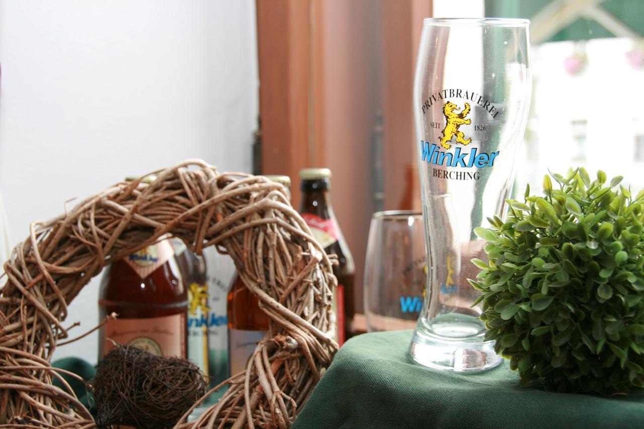 Altstadthotel Brauereigasthof Winkler Берхинг Екстериор снимка